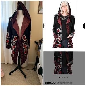 $368 Vertigo Paisley Hooded Sweater Size XS